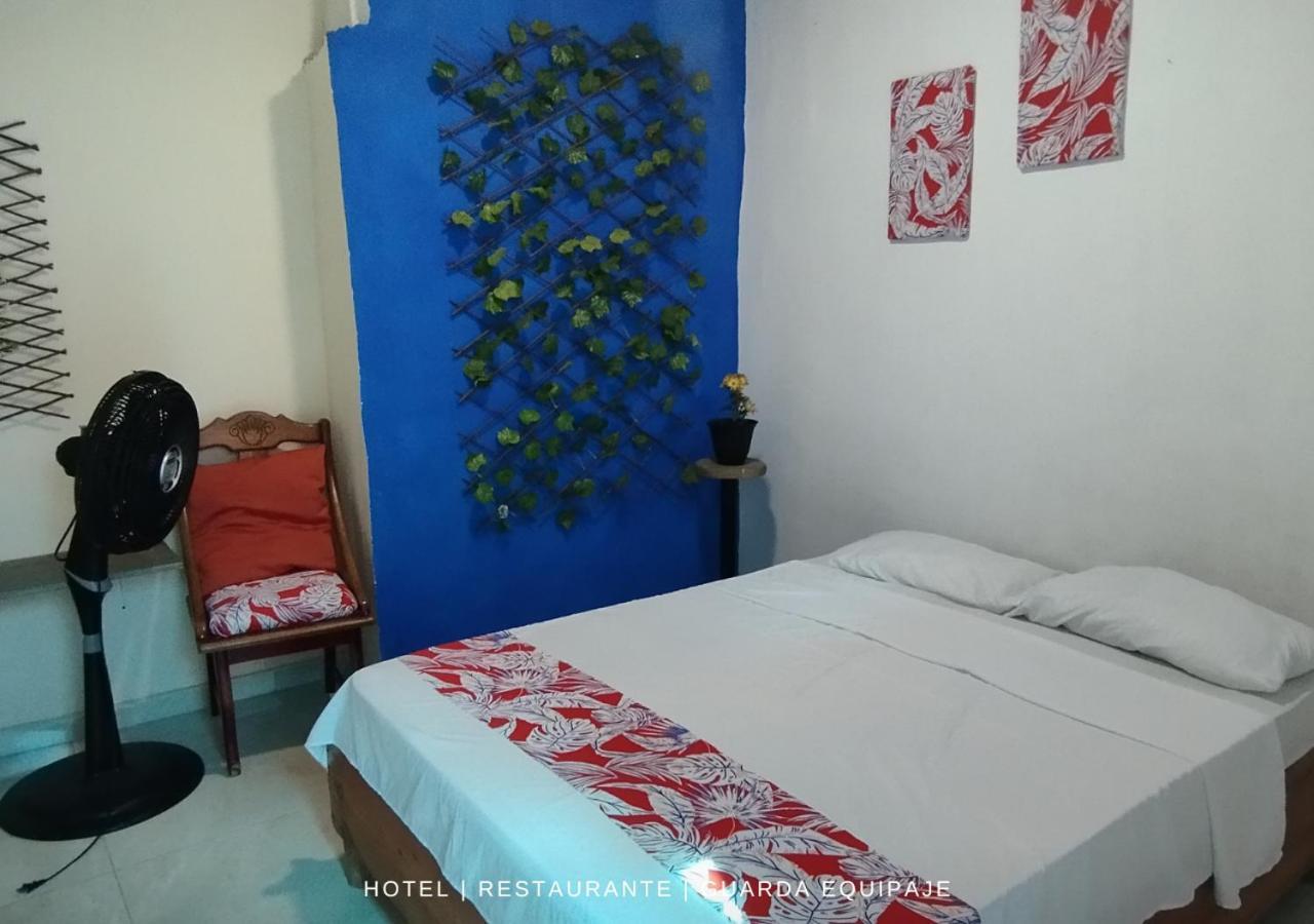 Hotel 4 Manzanas Santa Marta  Exterior photo
